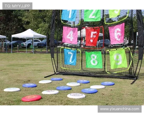 武汉飞盘队荣获全国飞盘团队协作排行榜第三名展现团结与实力 武汉飞盘队荣获全国飞盘团队协作排行榜第三名展现团结与实力